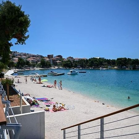Apartments And Studio Giovanni 1 Trogir Exterior photo