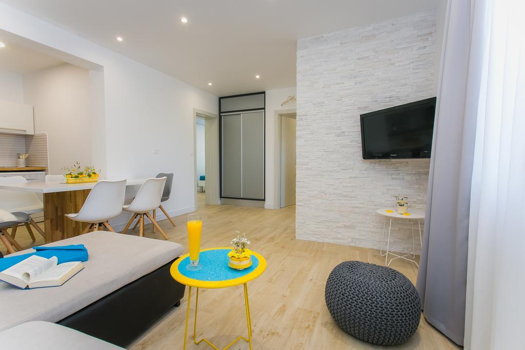 Apartments And Studio Giovanni 1 Trogir Exterior photo