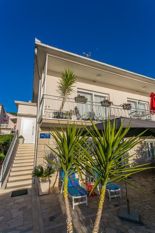 Apartments And Studio Giovanni 1 Trogir Exterior photo