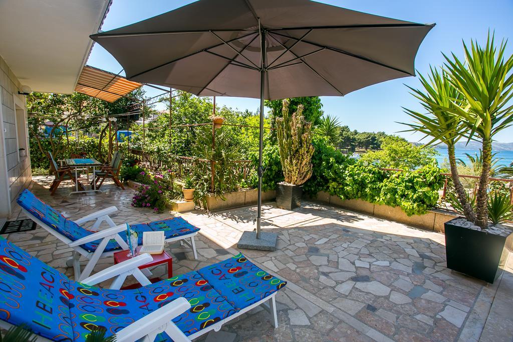 Apartments And Studio Giovanni 1 Trogir Exterior photo
