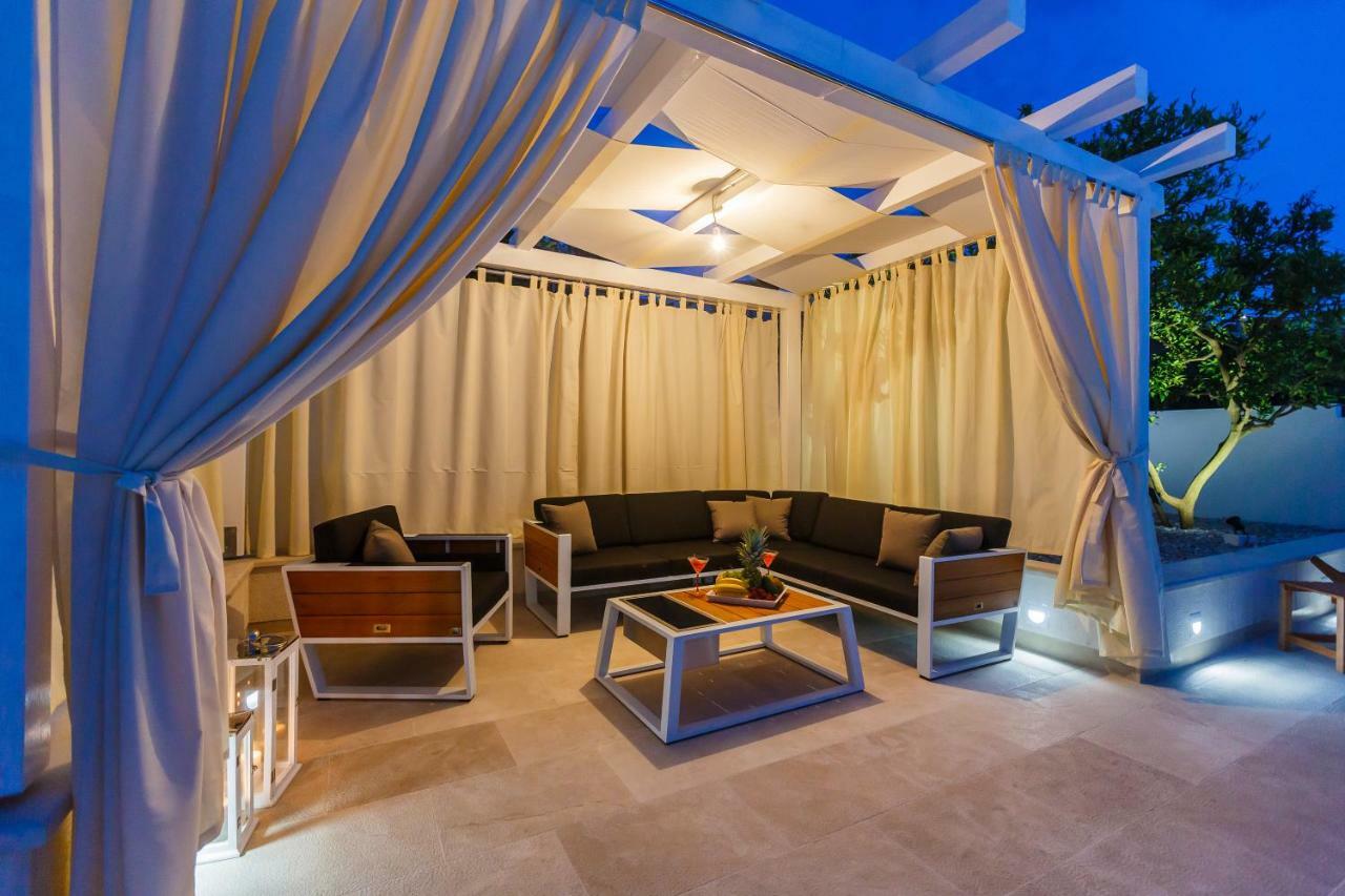 Apartments And Studio Giovanni 1 Trogir Exterior photo