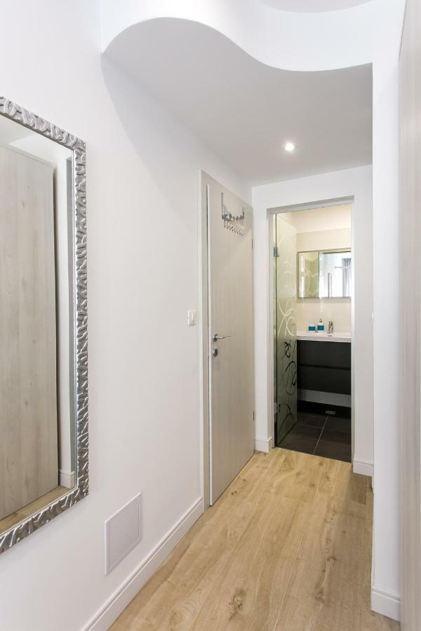 Apartments And Studio Giovanni 1 Trogir Exterior photo