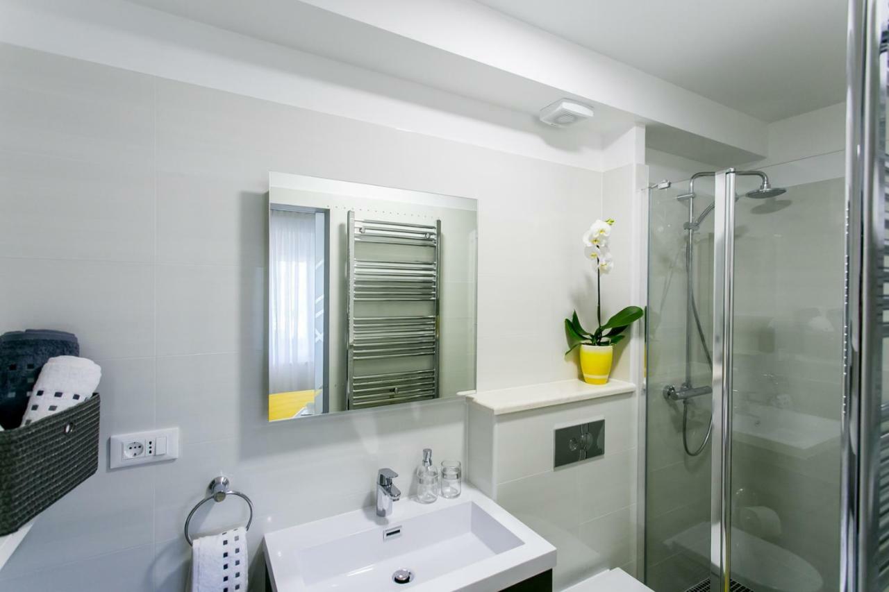 Apartments And Studio Giovanni 1 Trogir Exterior photo